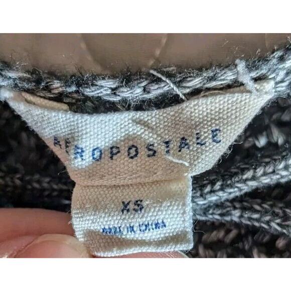 Aeropostale Gray Long Sleeve Knit Pull Over Sweater Women XS - Picture 6 of 7